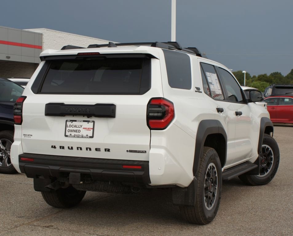 2025 Toyota 4Runner Hybrid TRD Off Road
