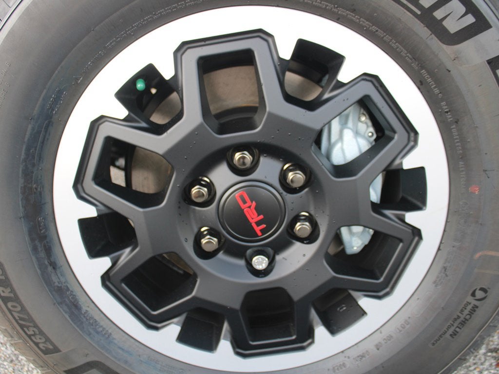 2025 Toyota 4Runner Hybrid TRD Off Road