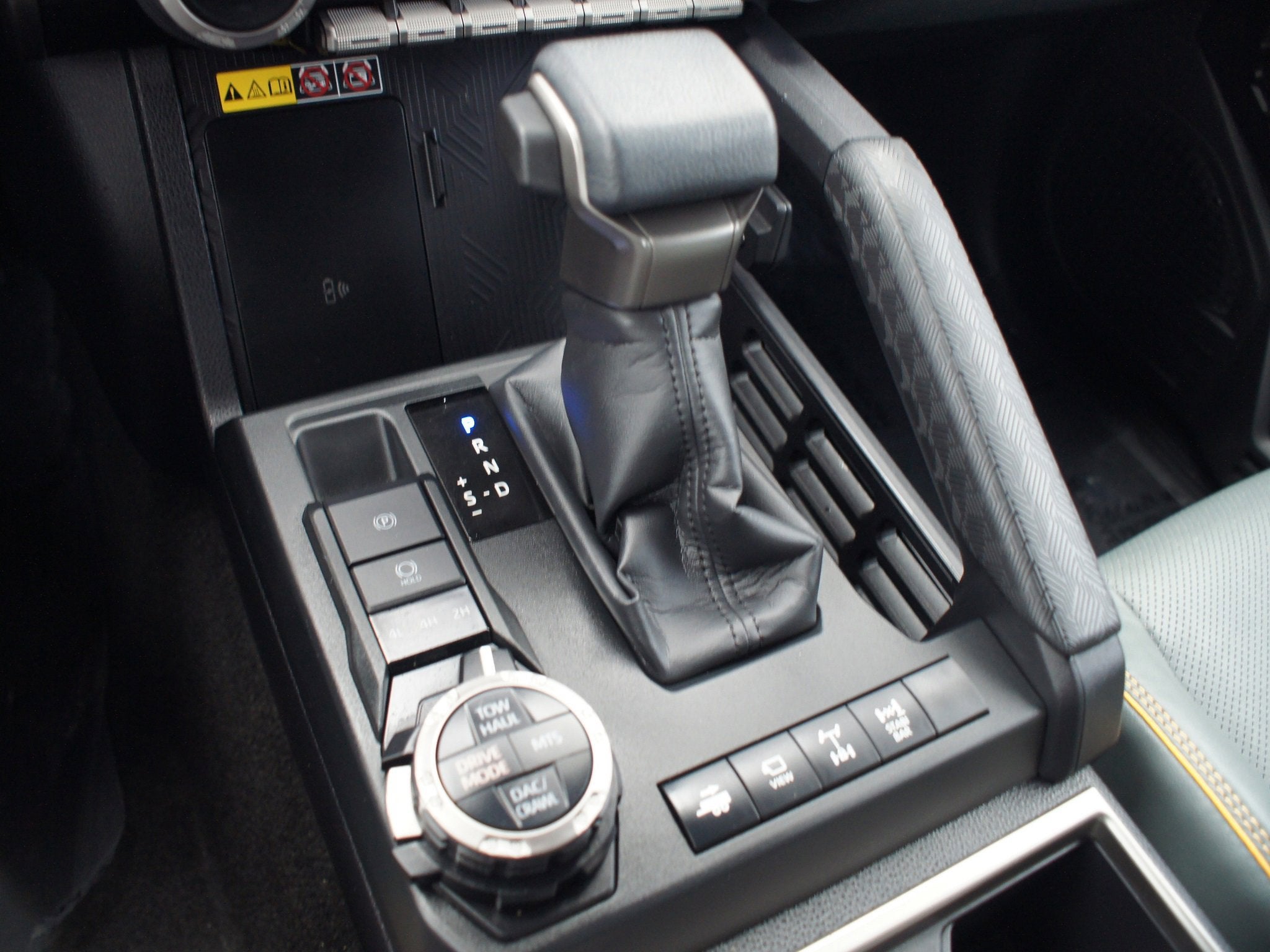 2025 Toyota 4Runner Hybrid Trailhunter