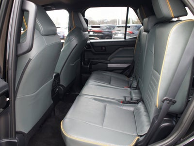 2025 Toyota 4Runner Hybrid Trailhunter