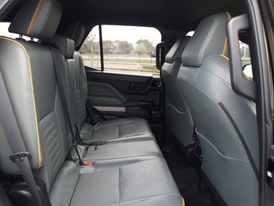 2025 Toyota 4Runner Hybrid Trailhunter