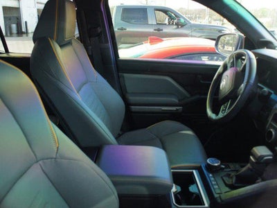 2025 Toyota 4Runner Hybrid Trailhunter