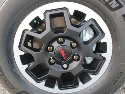 2025 Toyota 4Runner Hybrid TRD Off Road