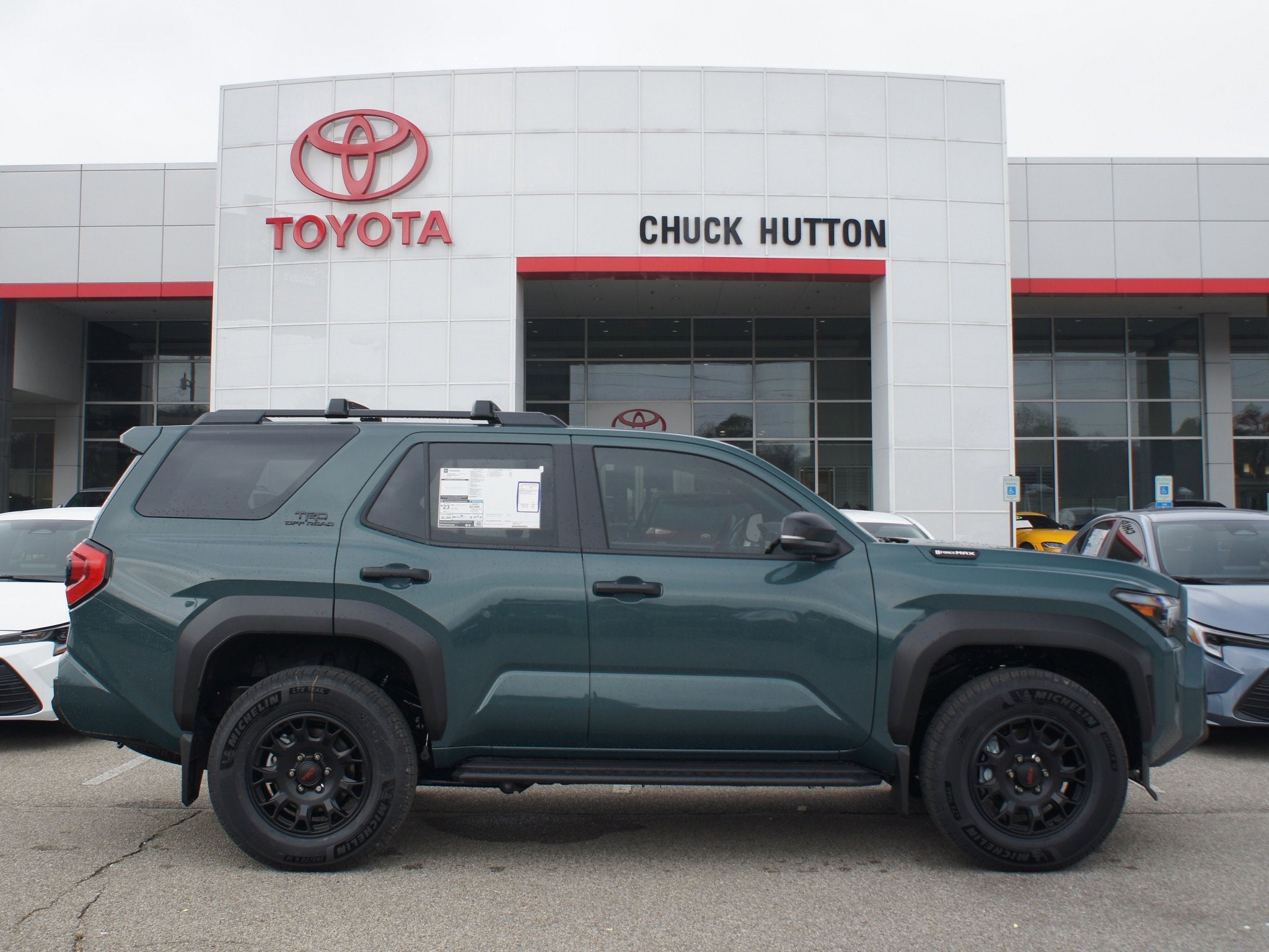 2025 Toyota 4Runner Hybrid TRD Off-Road i-FORCE MAX 4WD's photo