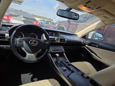 2016 Lexus IS 200t 