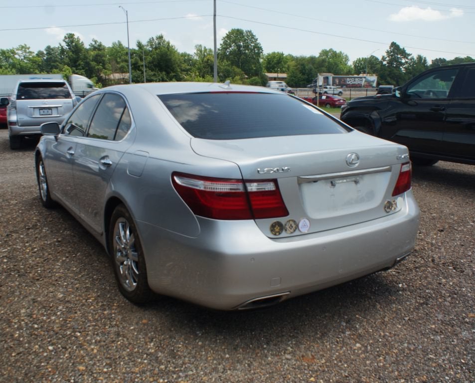 2007 Lexus LS 460 