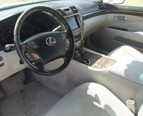 2007 Lexus LS 460 