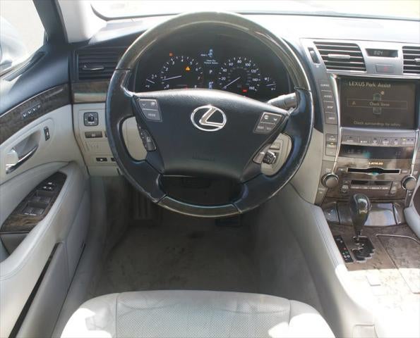 2007 Lexus LS 460 