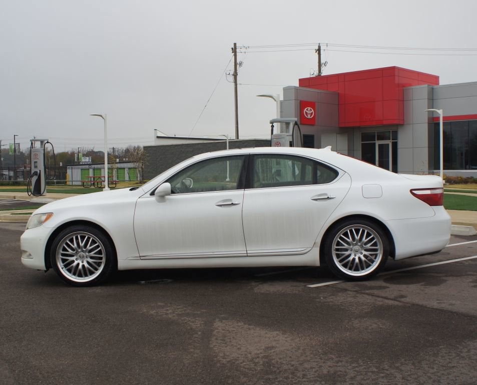 2007 Lexus LS 460 