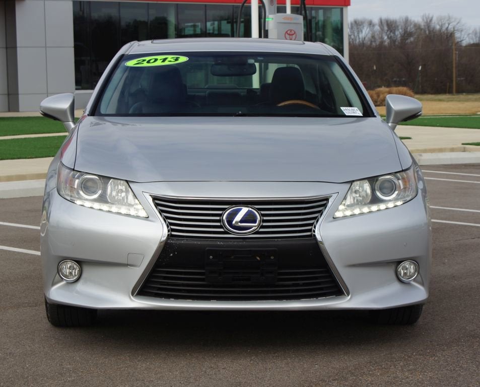 2013 Lexus ES 300h Hybrid