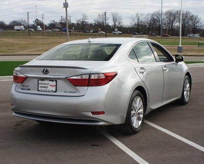 2013 Lexus ES 300h Hybrid