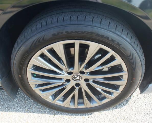 2024 Lexus RZ RZ 450e Luxury