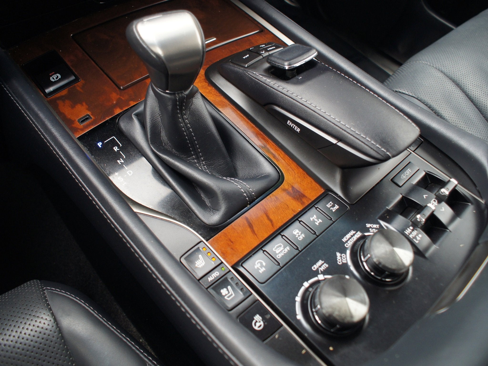 2020 Lexus LX LX 570