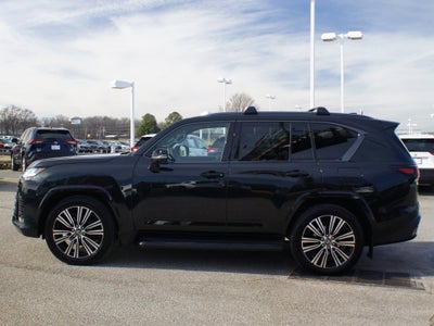 2025 Lexus LX LX 700h Luxury