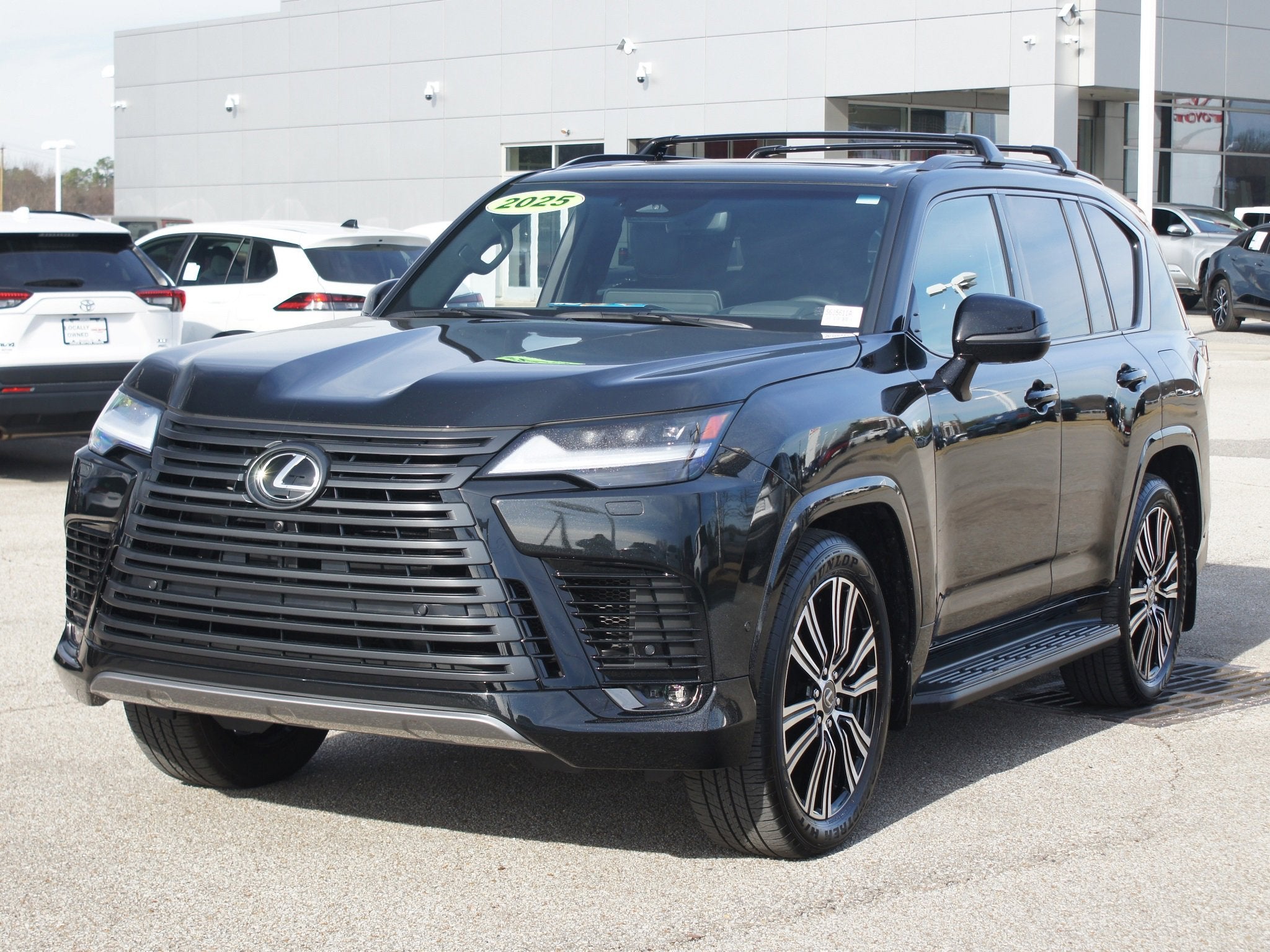 2025 Lexus LX LX 700h Luxury