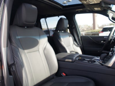 2025 Lexus LX LX 700h Luxury