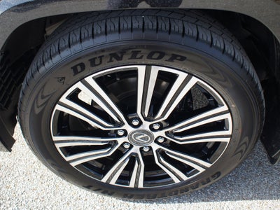 2025 Lexus LX LX 700h Luxury