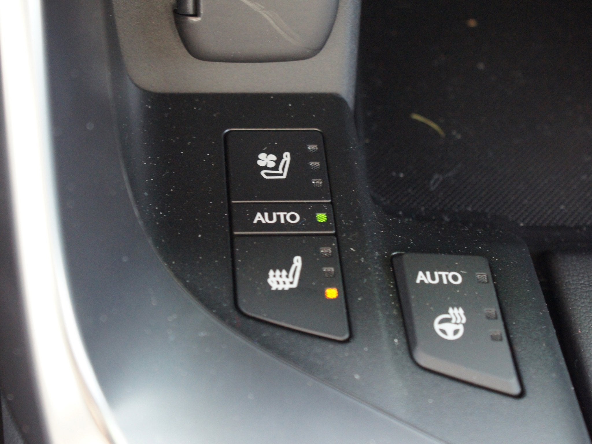 2025 Lexus LX LX 700h Luxury