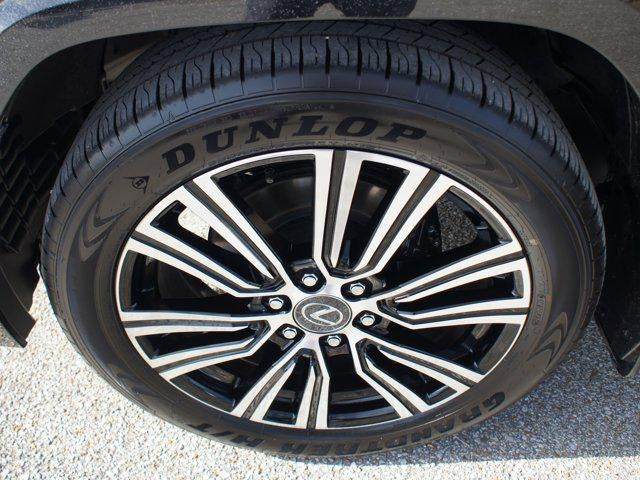 2025 Lexus LX LX 700h Luxury