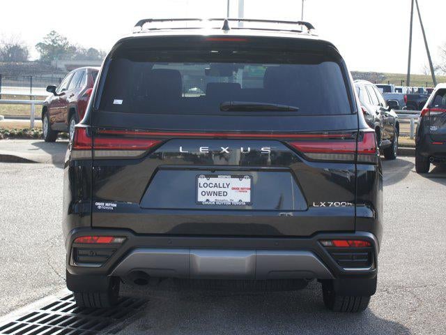 2025 Lexus LX LX 700h Luxury