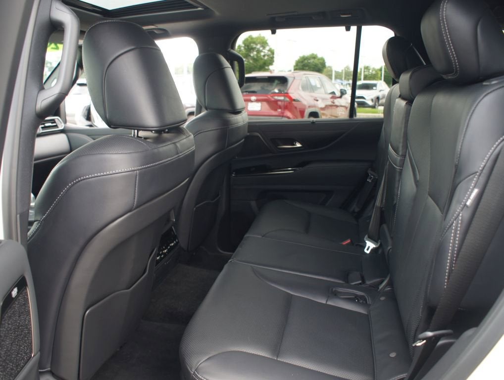 2026 Lexus LX LX 700h Luxury