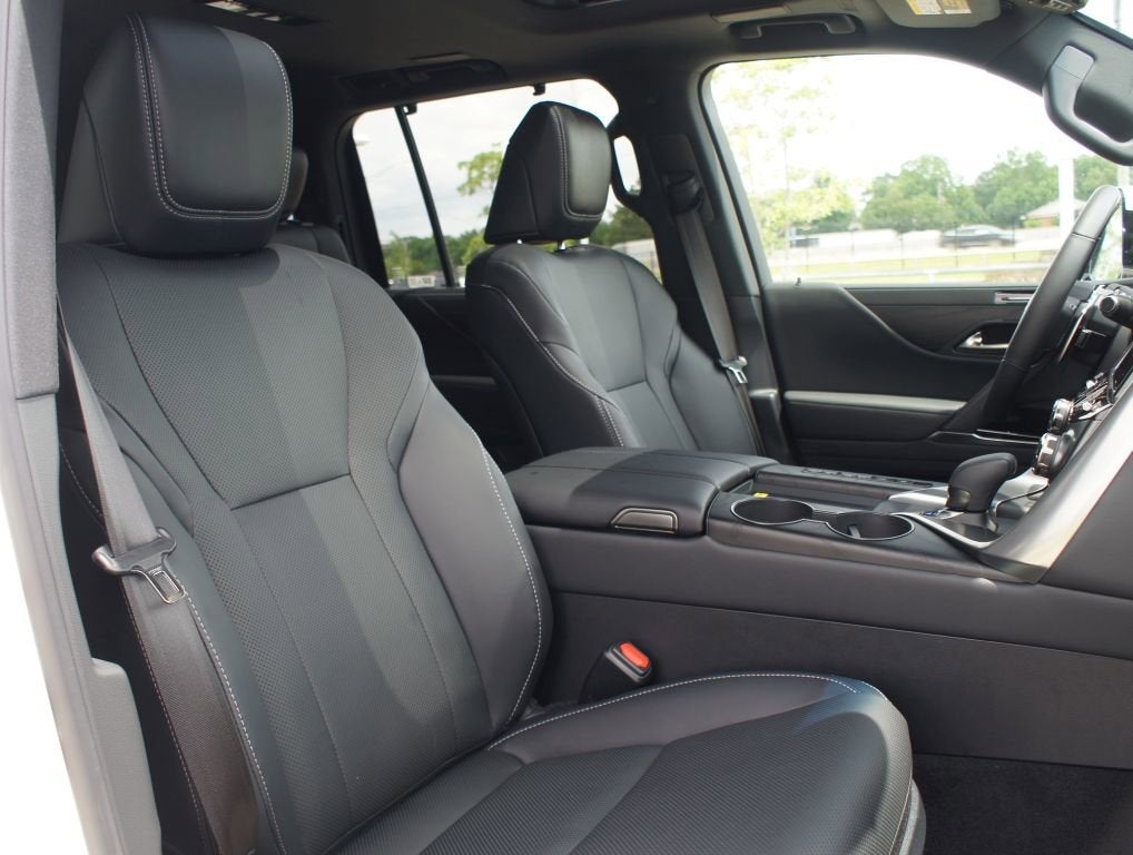 2026 Lexus LX LX 700h Luxury
