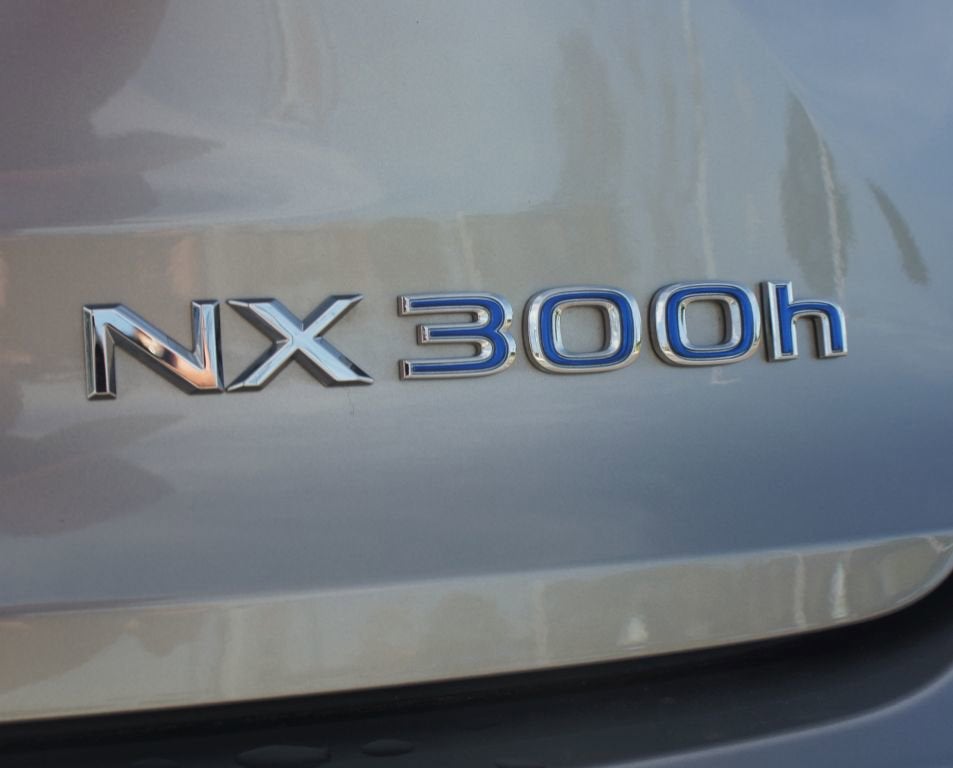 2021 Lexus NX NX 300h Luxury