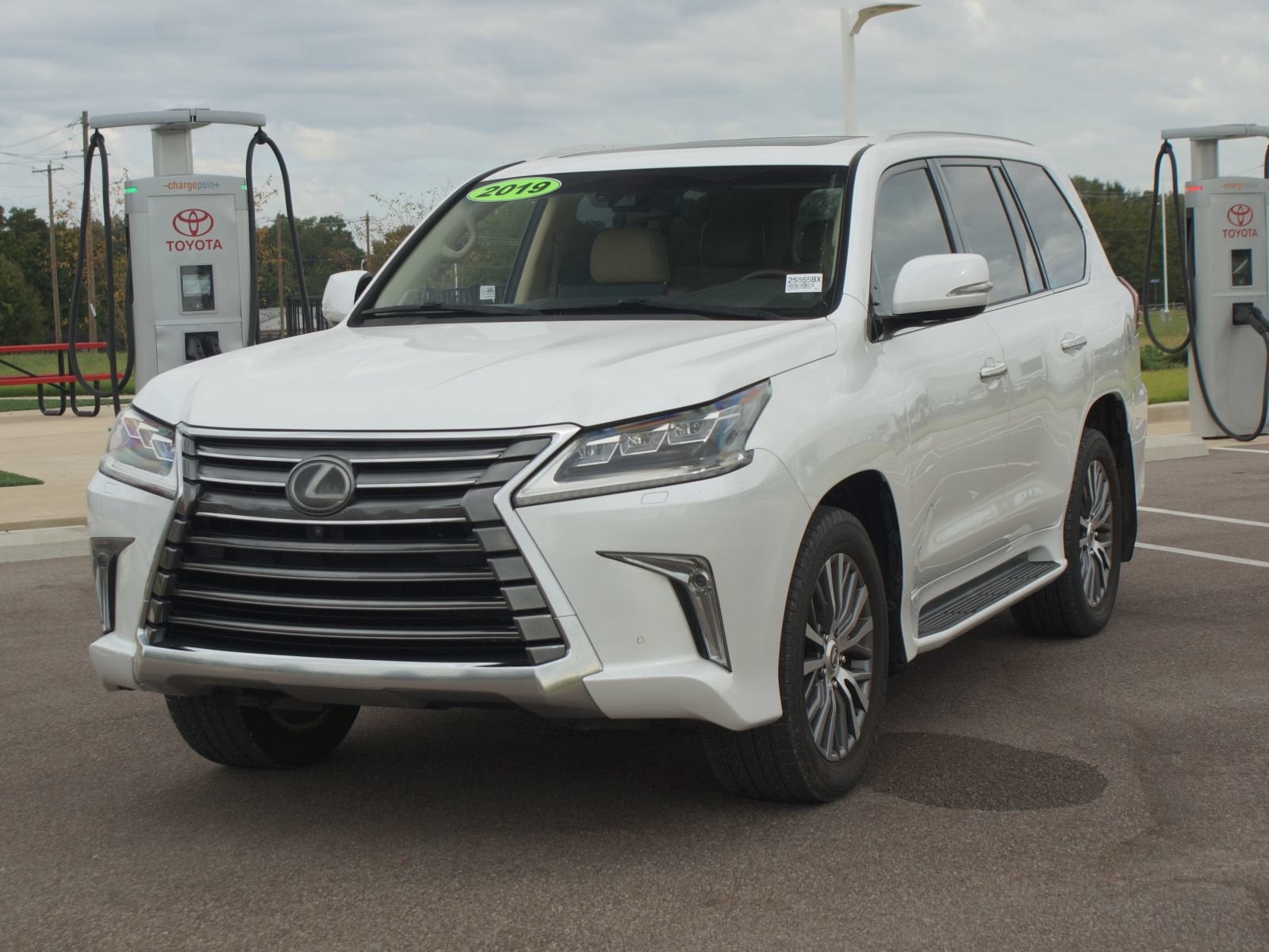 2019 Lexus LX LX 570