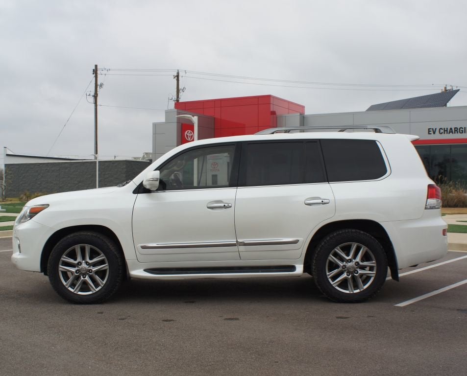 2013 Lexus LX 570 