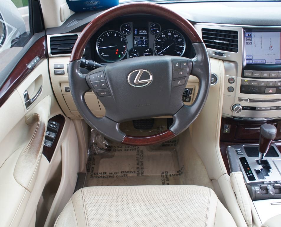 2013 Lexus LX 570 
