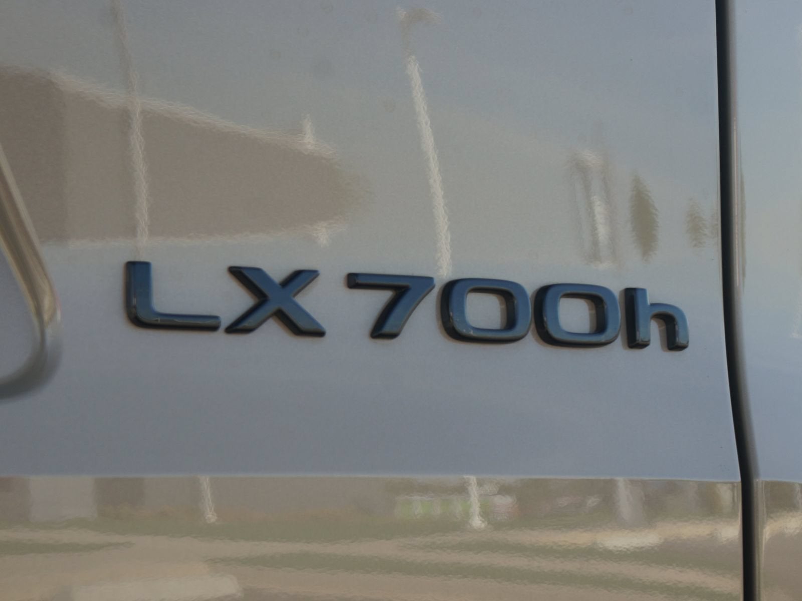 2025 Lexus LX LX 700h Overtrail