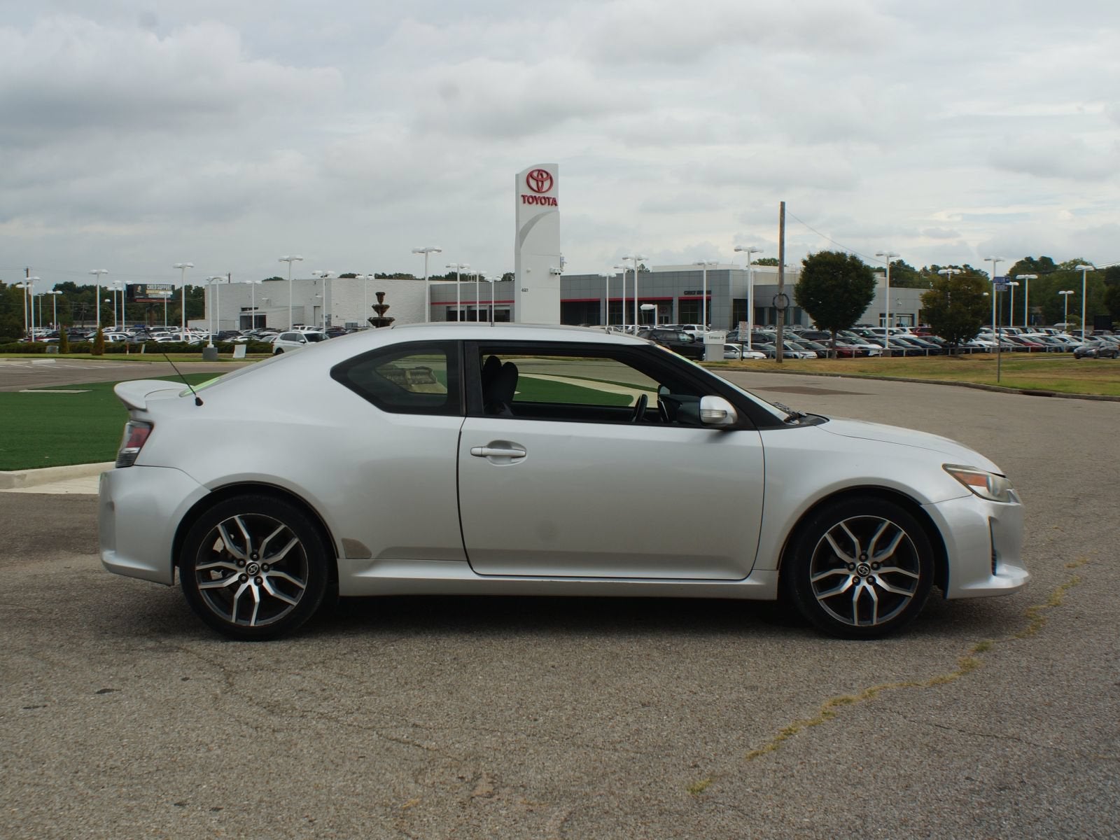 2014 Scion tC Base