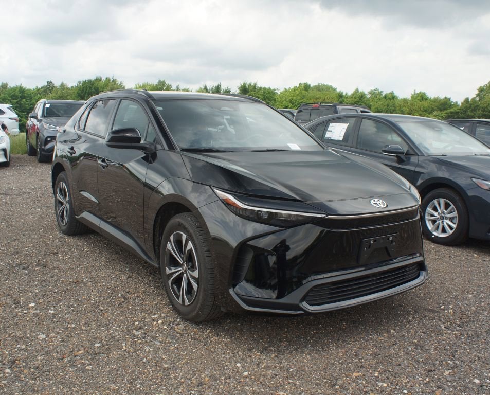 2024 Toyota bZ4X XLE FWD's photo