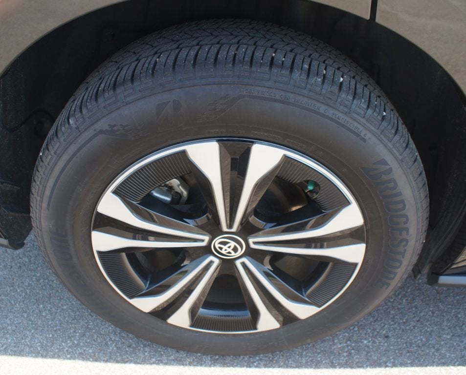 2024 Toyota bZ4X XLE