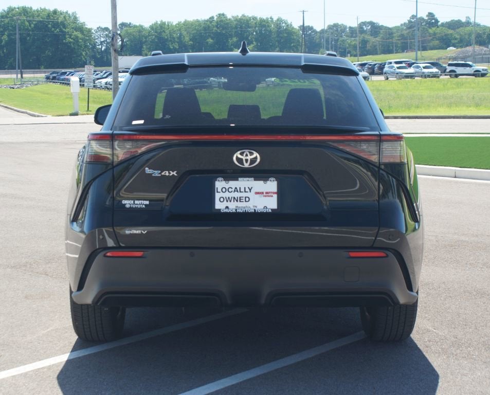 2024 Toyota bZ4X XLE