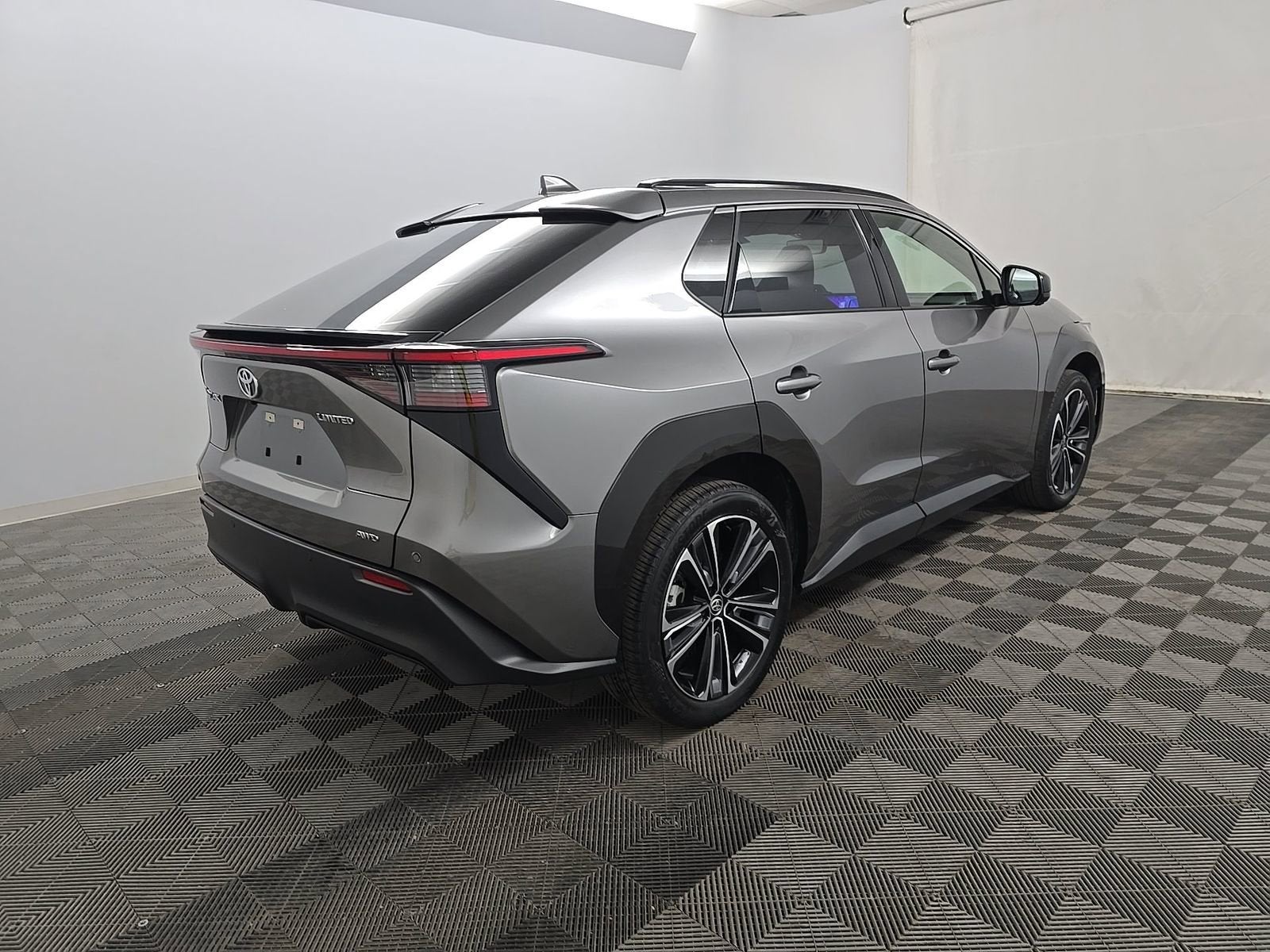 2023 Toyota bZ4X Limited