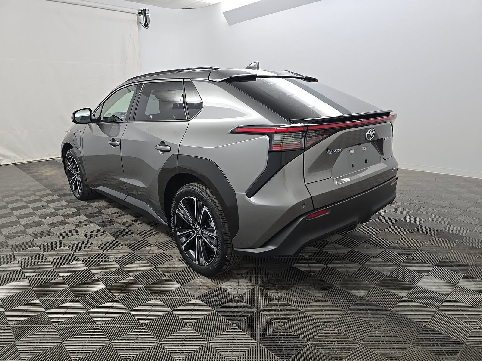 2023 Toyota bZ4X Limited