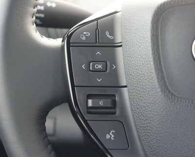 2025 Toyota bZ4X XLE