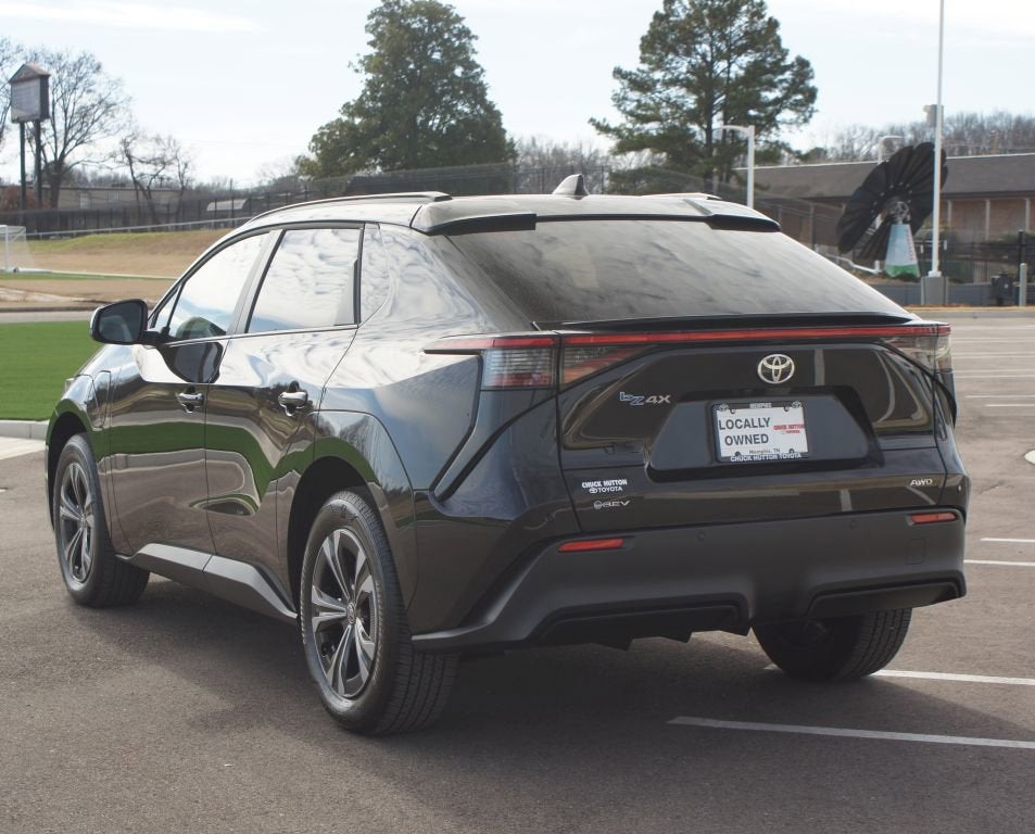 2025 Toyota bZ4X XLE