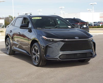 2025 Toyota bZ4X XLE