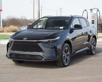 2025 Toyota bZ4X XLE