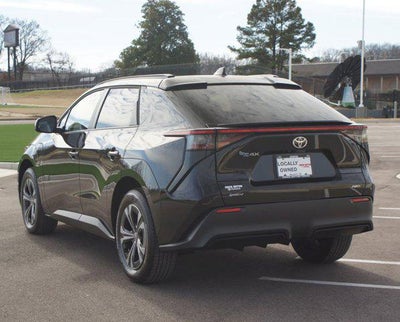 2025 Toyota bZ4X XLE