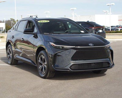 2025 Toyota bZ4X XLE