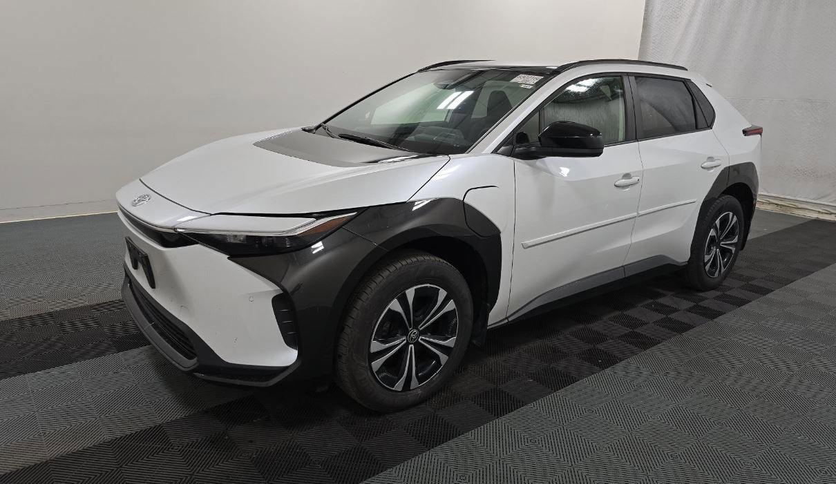 2023 Toyota bZ4X XLE