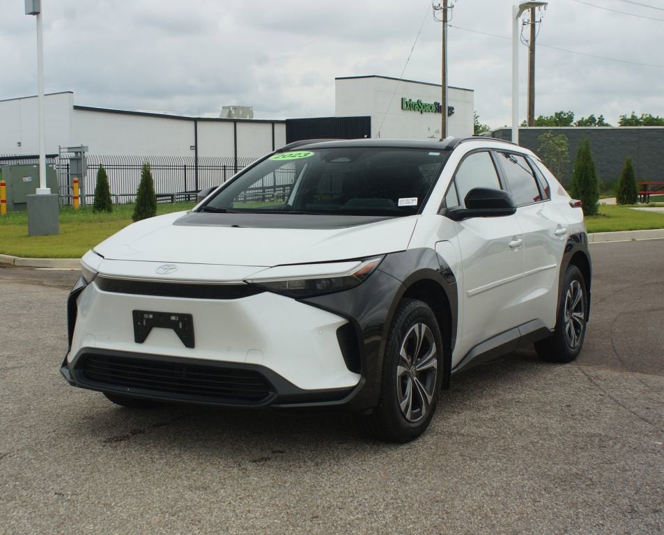 2023 Toyota bZ4X XLE