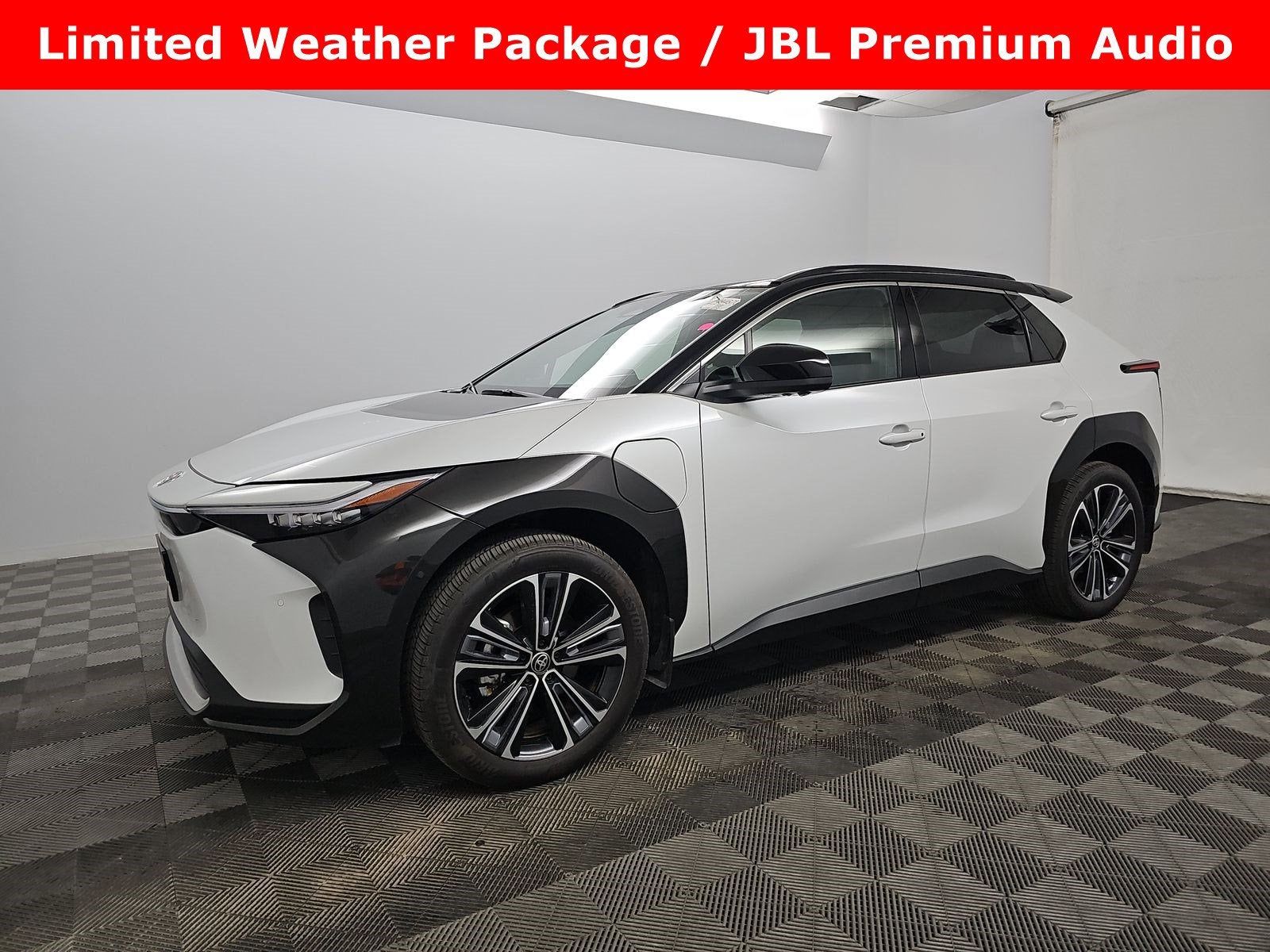 2025 Toyota bZ4X Limited