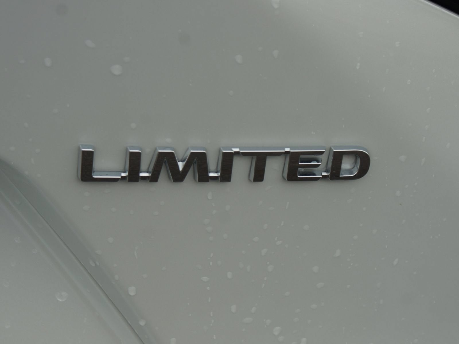 2025 Toyota bZ4X Limited
