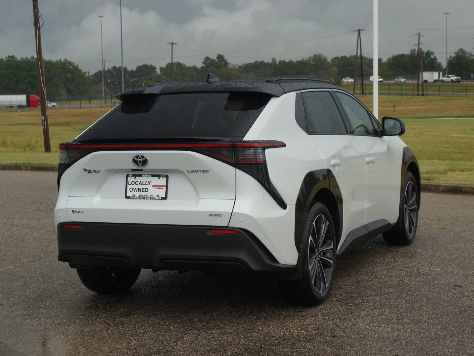 2025 Toyota bZ4X Limited