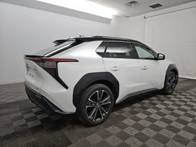 2025 Toyota bZ4X Limited