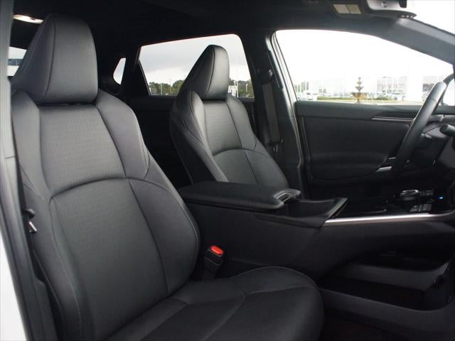 2025 Toyota bZ4X Limited